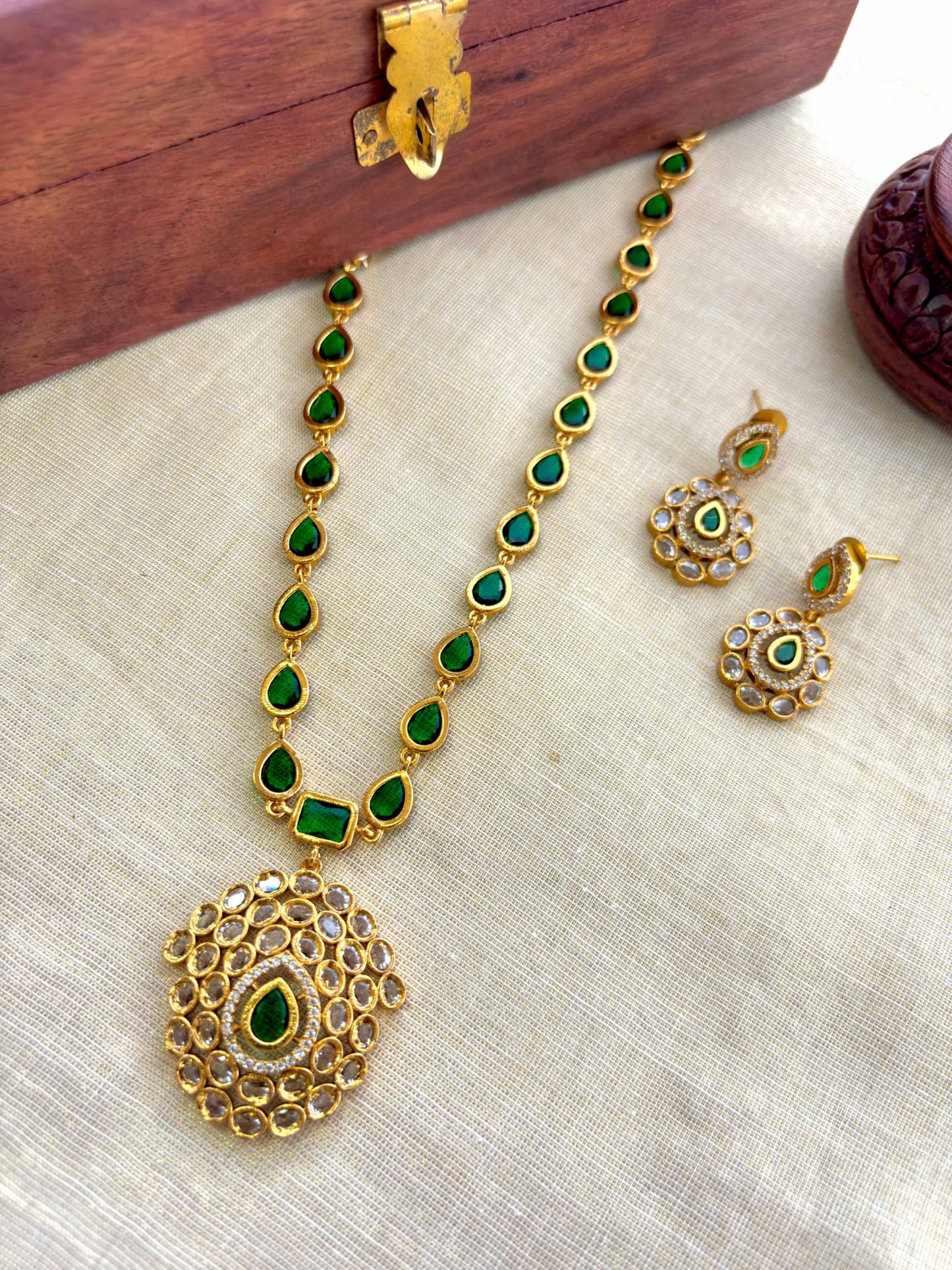 Jyothika Inspired Long Chain