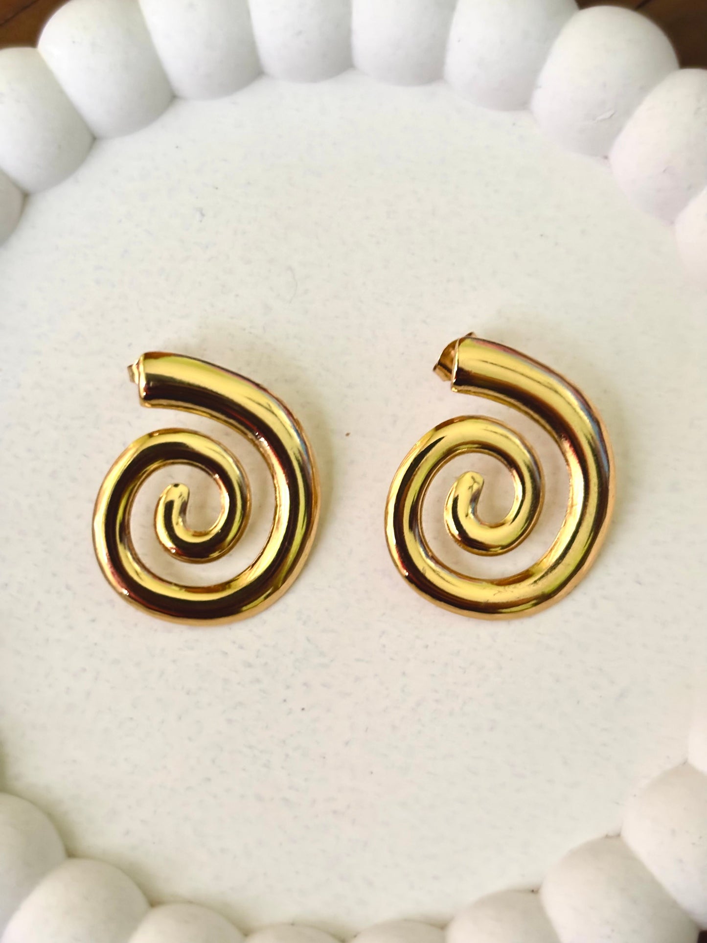 Golden Swirl Anti-Tarnish Earring